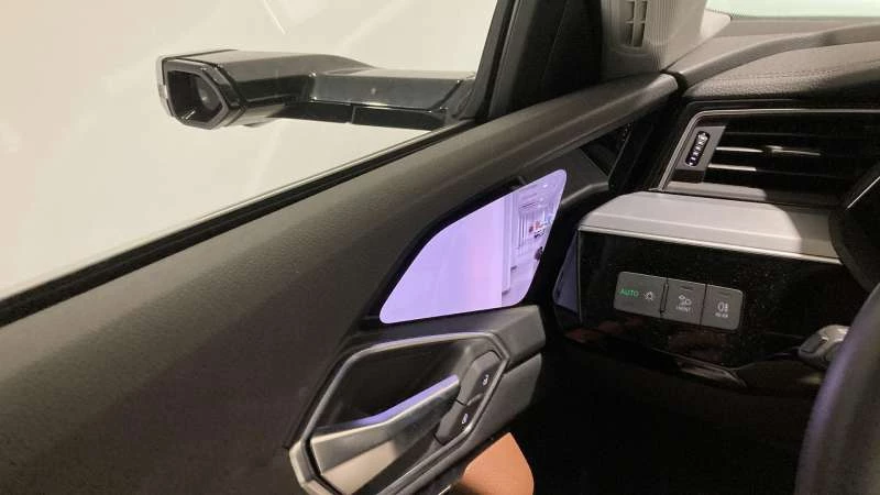 Imagen Audi e-tron por 72300 €